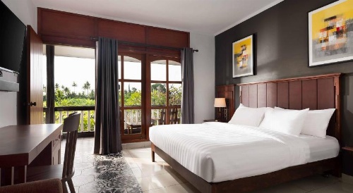 Brits Resort Lovina image 15